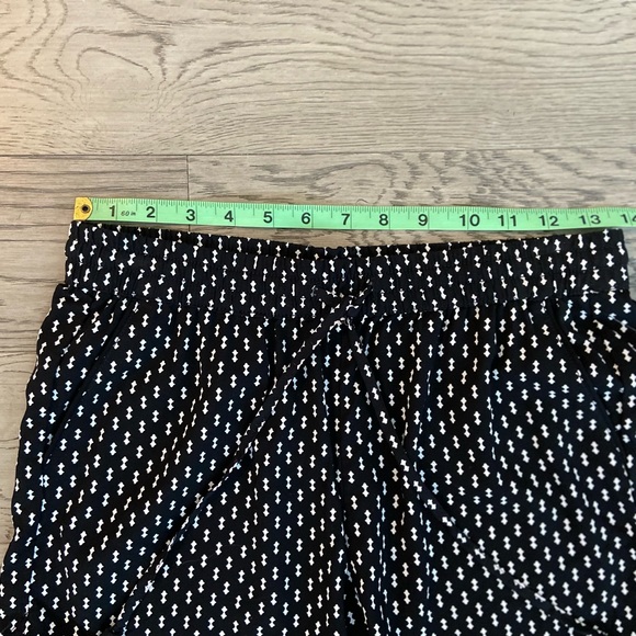 🖤 Ana Shorts New With Tags🖤 - Picture 3 of 4